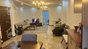 ۸۷ متر/رو به آفتاب/گلستان شرقی/خرید مناسب قبل عید