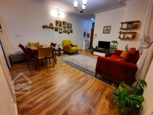 ۸۰ متر رو به آفتاب در باغ فیض