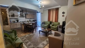 ۶۰ متر فول رو به آفتاب در پونک