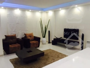 ۸۰مترفول امکانات.فروشنده۱۰۰درصد.شهرک غرب