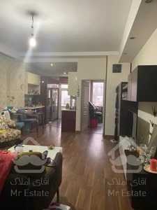 ۷۰ متر فول سالن پرده خور در شهران