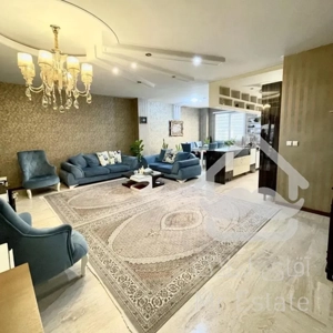 ۱۰۵ متر/سه خوابه/فول امکانات/رو به آفتاب/چهارباغ