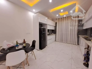 ۷۰متر/بدون پرتی/نوسازی شده عالی/لوکیشن قوی