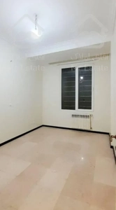 ۷۵متر*سالن پرده خور*تاپ لوکیشن*متریال قوی