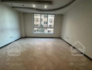 ۶۵ متر فول رو به آفتاب در پونک