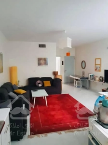 ۷۰متر۲خواب چهارباغ تاپ لوکیشن رو به افتاب