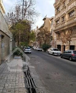 ۲۴۵ متر ملک کلنگی درمرکز پونک