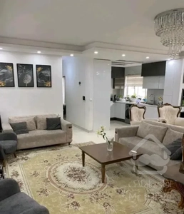 ۹۵ متری / تکواحدی / بهاران