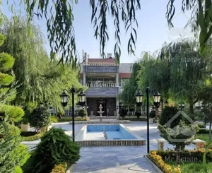 آپارتمان ۱۷۵متری/خوش نقشه/فول امکانات