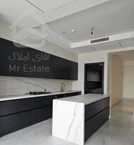 نوسازکلیدنخورده/۱۸۷مترتکواحدی/اعیان نشین/بدون مشرف