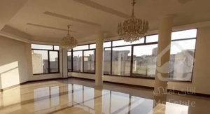۳۰۰ متر - دروس - تک واحدی - دو نبش - نوساز