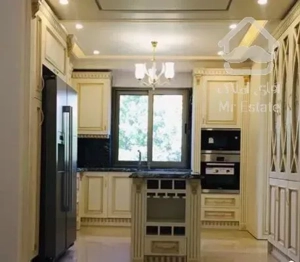 ١٥٠متر تک واحدى (٢پارکینگ)