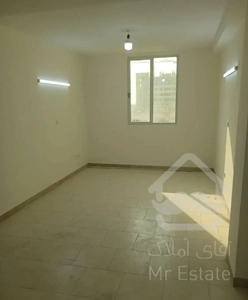 54 متری / طبقه سوم / بازسازی شده / 1400 نقدی