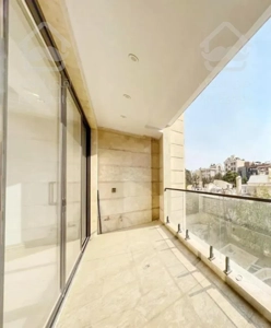 پاسداران /۱۳۰ متر ۳ خواب/۲پارکینگ/ بازسازی ژورنالی