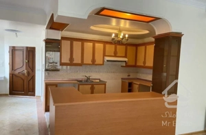 آپارتمان۱۱۵متر۲خواب غرق‌نور