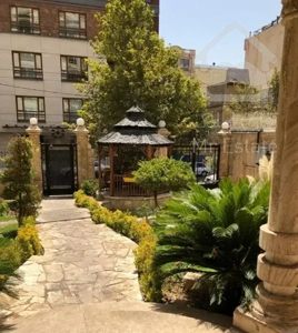 ۱۲۵ متر (سعادت آباد بالای کاج)