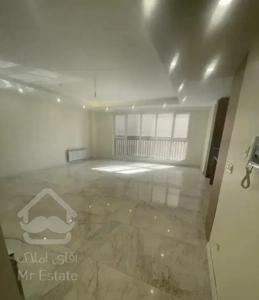 صادقیه ۱۰۵ متر نوساز کلید نخورده