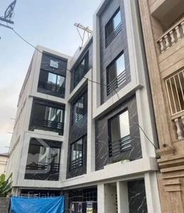 فروش امارتمان نوساز ۹۵متری طبقه اول در خ جویبار