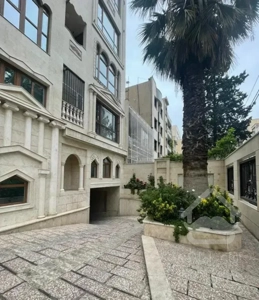 ۱۰۰متر ۶ساله سند شخصی طرشت  بلوار صالحی