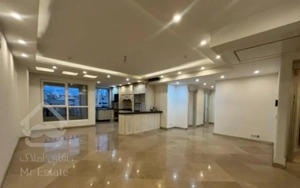 اپارتمان۱۲۰متر/۳خواب/کیلید نخورده/استثنایی/مجیدیه