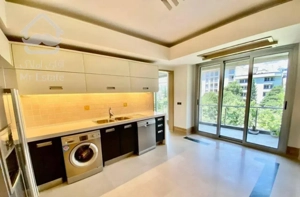 زعفرانیه ١٦٣ متر/فول مشاعات/ویو سردرختی