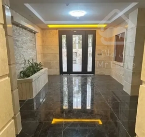 ۱۷۵متر / مدرن / ابتدای دانش آموز
