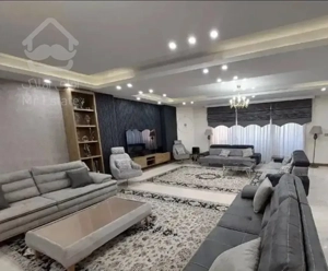 ۲۲۰متر / نور مستقیم / فول امکانات / زیر قیمت