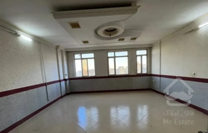 آپارتمان فروشی/معبر۲۰ متری/با پارکینگ