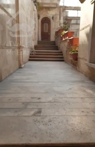 ۹۰۰ متر ویلا دوبلکس زیبا