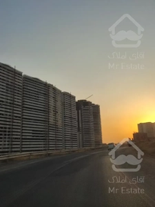 شهرک خرازی ۱۱۳متر ط۵ دوخواب خوش‌نقشه و خوش‌قیمت