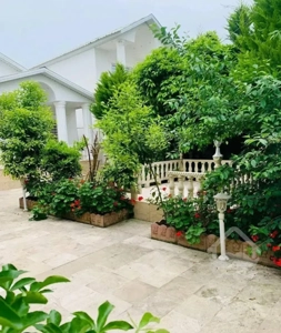 ۳ خوابه ویلایی ۳۰۰ متر زمین