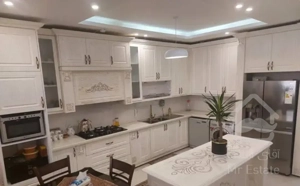 اپارتمان ۱۶۰متری صفر  رضاشهر