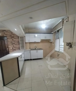 آپارتمان ۸۵ متری ط سوم مولوی