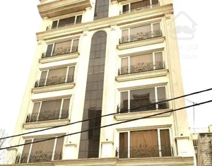 ۲۴۰ متر۳خواب/تک واحدی/تهاتر با ویلا/۳پارکینگ