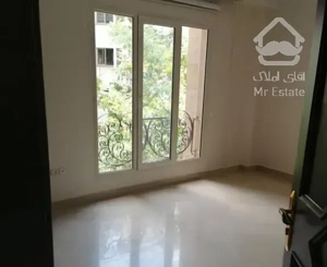 آپارتمان ۱۰۰ متری واقع در برج شمال کاخ