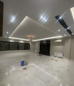 رهن ساحلی ۲۲۰ متر کلید نخورده ۴ خواب(مهراد رحمانی)