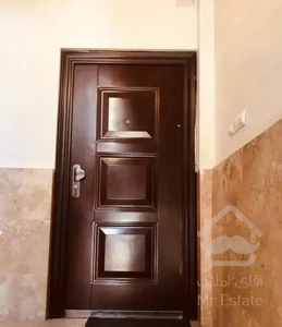 گلبرگ غربی،۴۲متر با پارکینگ در واحد فول هزینه شده