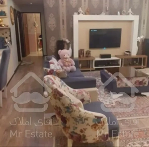 ۱۲۵متر سه خواب  خوش نقشه غرق نور ویو ابدی دریاچه چیتگر شهرک گلستان غربی