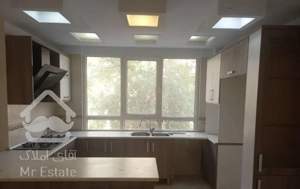 سهروردی۷۲ متری فول امکانات