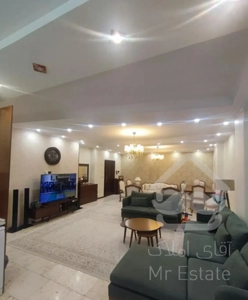 ۱۰۲متر/تکواحدی/فول/مربع طلایی
