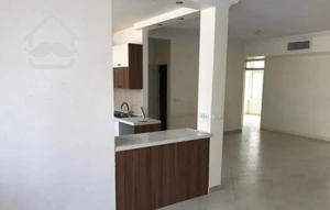 آپارتمان سه خواب ۱۱۵ متر بازسازی شده