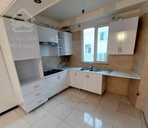 ۶۰ متر یه خواب / خیابان امام خمینی / عروسک