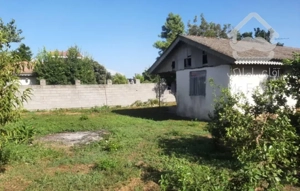 819متر ویلای سنددار روستایی قابل سکونت روستایی