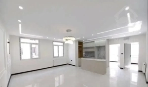 ۶۰متر دو خواب چهار باغ طبقه دوم بدون مشابه
