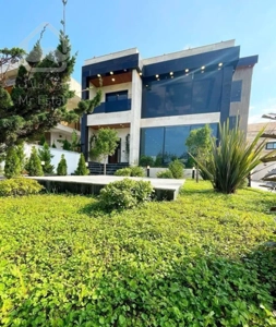 ویلا باغچه دوبلکس ۲۳۰ متر شهرکی سند تک‌برگ