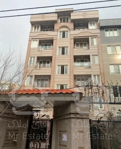 آپارتمان / 260متری / 3خوابه / صادقیه