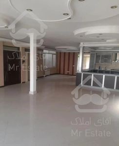 ۲۱۰ متر مطهری خیابان میر عماد ( تک واحدی)