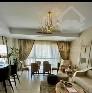 112 متر / 2 خواب/ فول امکانات/خوش نقشه و شیک
