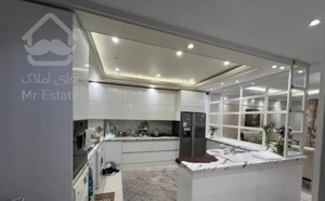 فروش آپارتمان ۱۷۲ متر محمودیه/ ۲ پارکینگ سندی