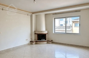 آپارتمان ۸۳ متری، خوش قیمت در ایثارگران